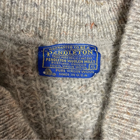 Pendleton V Neck Wool Sweater - Picture 3 of 4